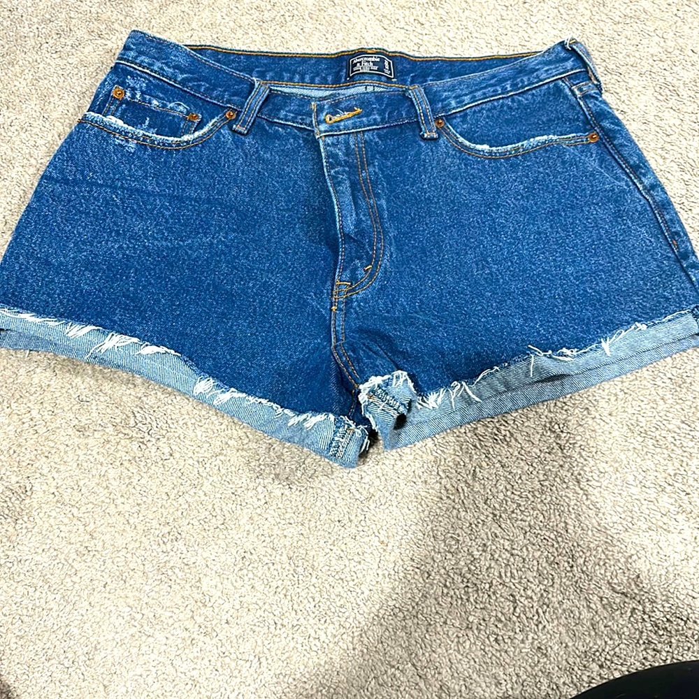Dark Wash Cuffed Abercrombie & Fitch Annie High Rise Short